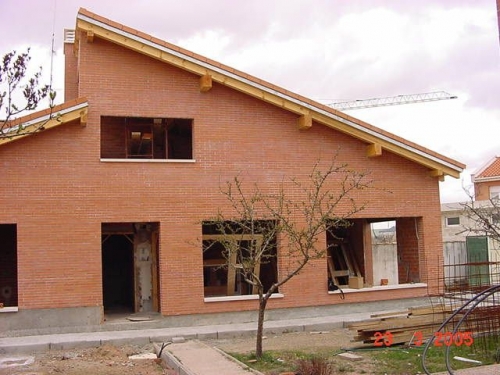 VARIOS