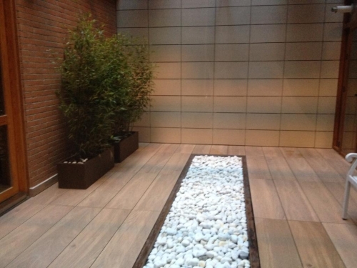 Cómo mejorar una terraza o patio interior